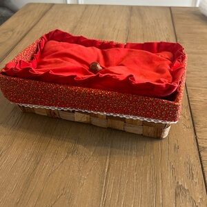 Vintage woven bread basket with cloth lining and cover for your farmhouse home